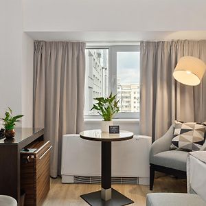 Accessible Queen Room